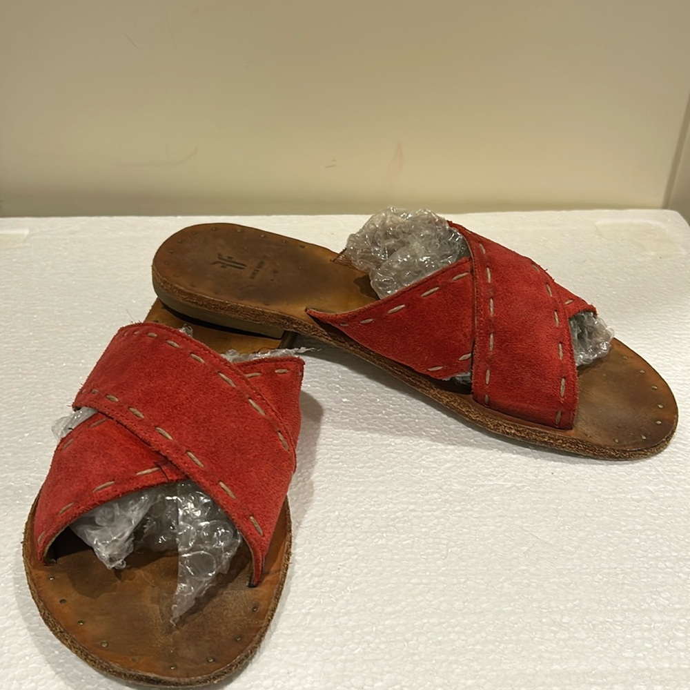 Frye Slip On Suede Leather crisscross Avery Pickstitch Slides Sandals size 7 red